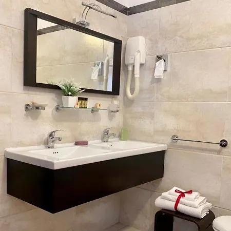 Degli Haethey Hotel