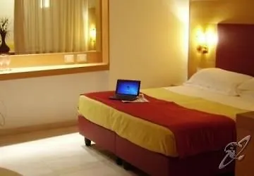 Degli Haethey 4* אוטרנטו