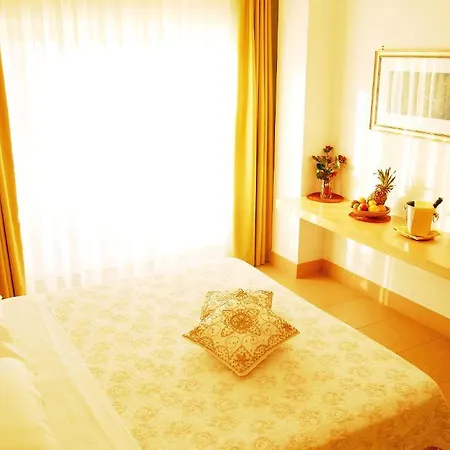 Degli Haethey מלון אוטרנטו